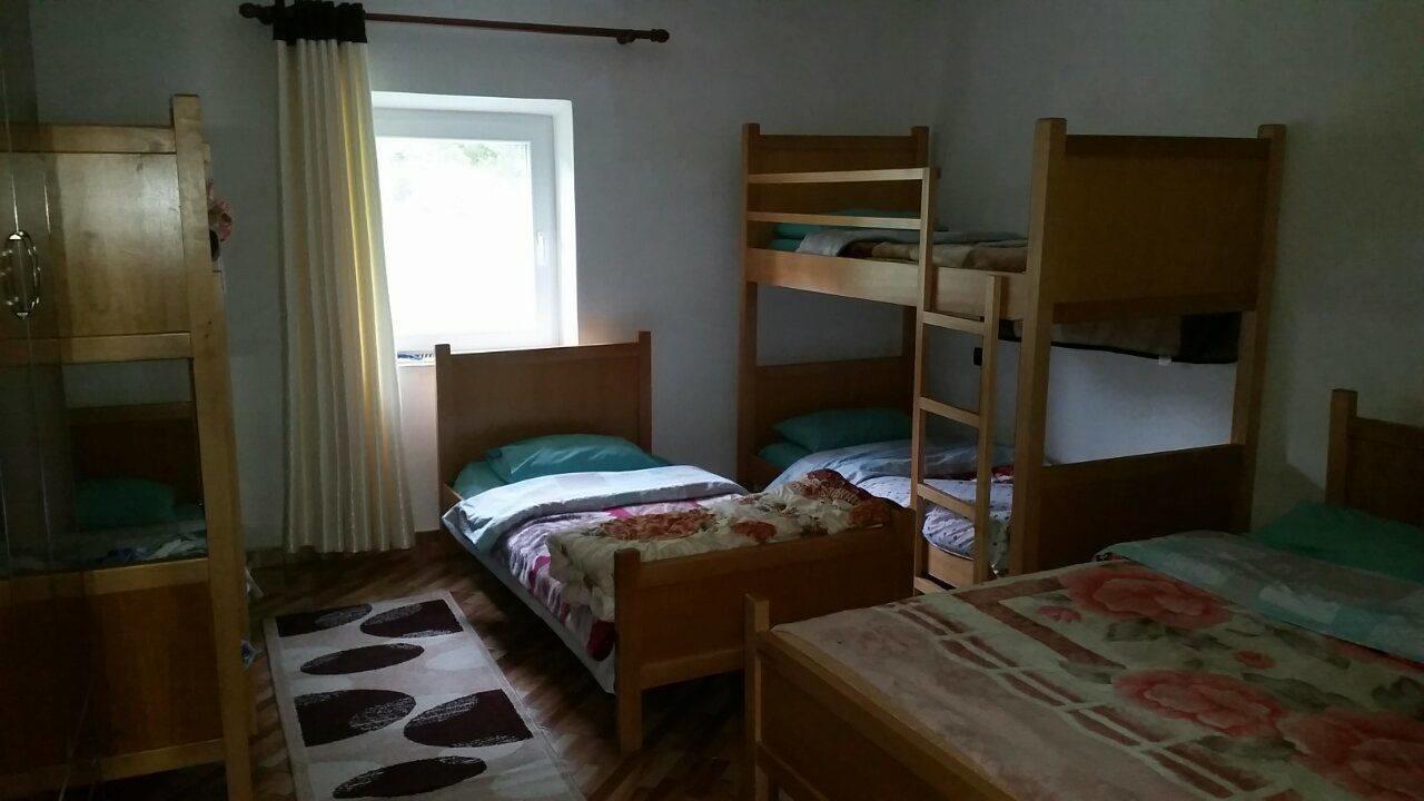 Guesthouse Arben Selimaj Bajram Curri Exterior photo